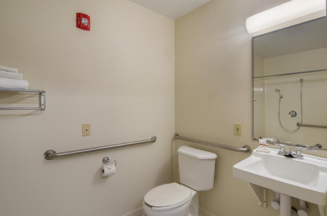 Hometowne Studios By Red Roof Denver - Glendale/ Cherry Creek Exteriér fotografie