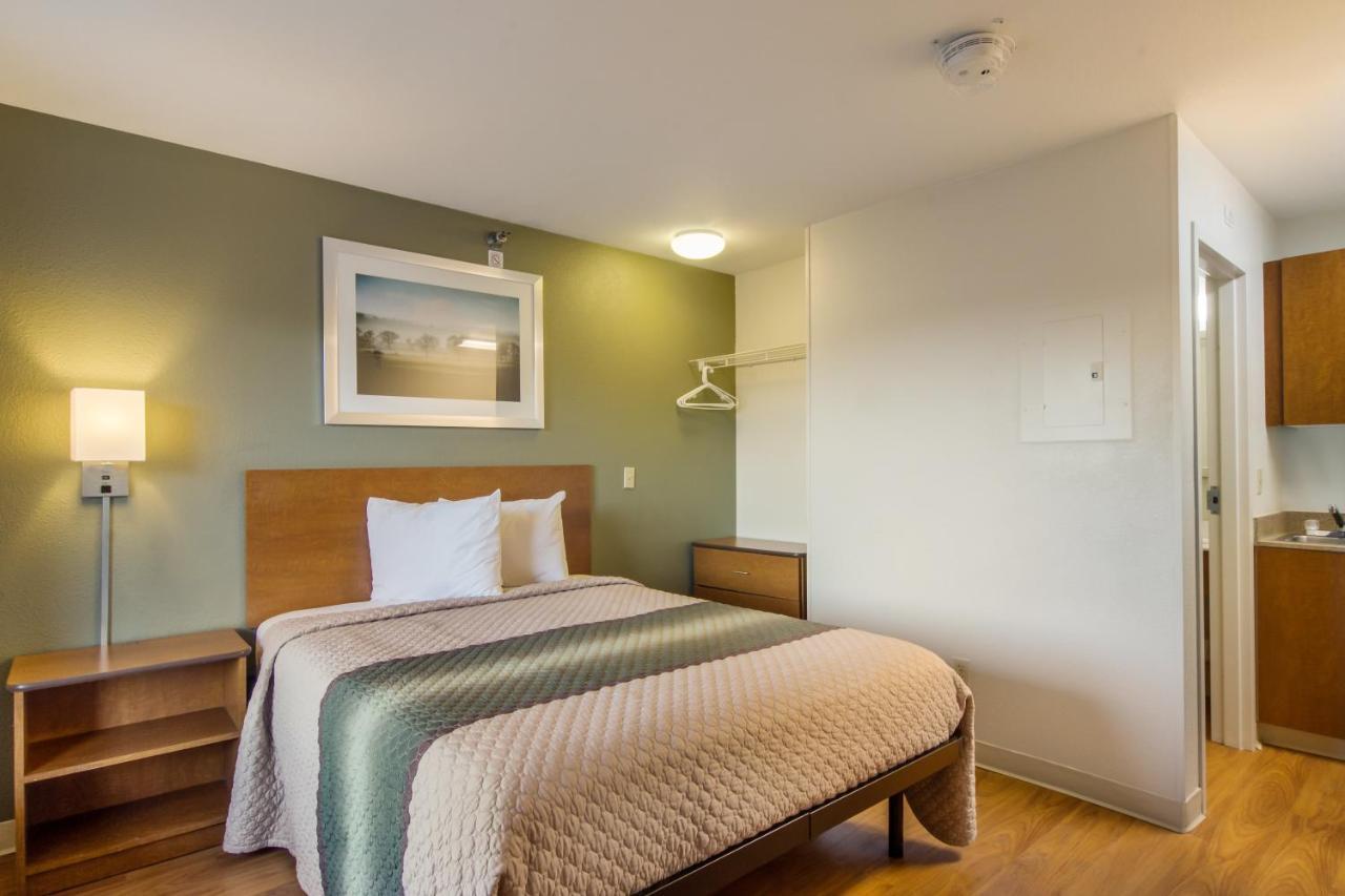 Hometowne Studios By Red Roof Denver - Glendale/ Cherry Creek Exteriér fotografie