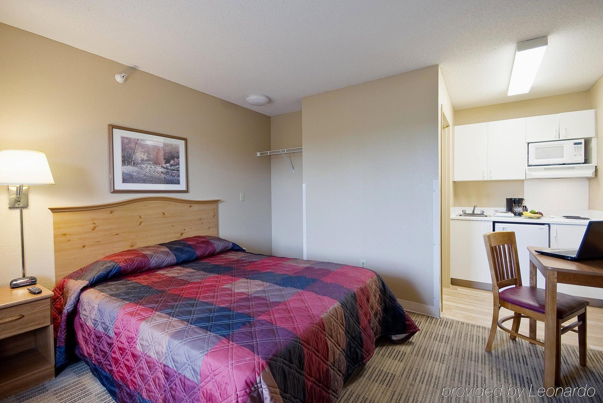 Hometowne Studios By Red Roof Denver - Glendale/ Cherry Creek Exteriér fotografie
